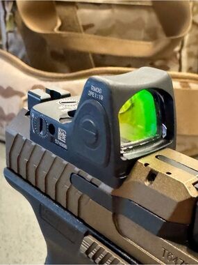 Trijicon RMR red dot optic